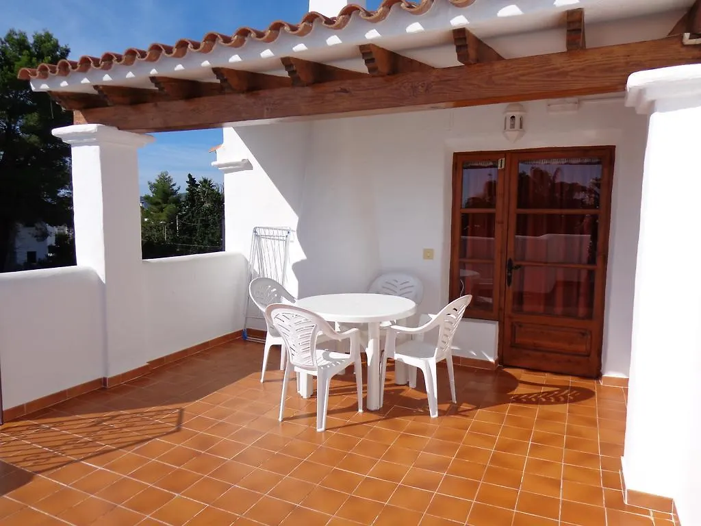 Apartamentos Los Pinares Benet Santa Eularia des Riu 0*,  Spain