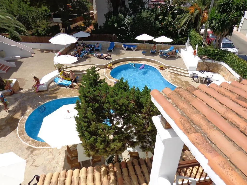 Apartamentos Los Pinares Benet Santa Eularia des Riu 0*,  Spain